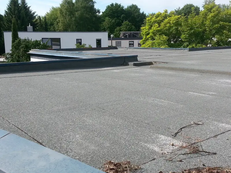 Finished flat roof on a house extension